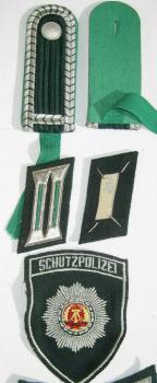 NVA Uniform NVA Hemd Volkspolizei Krawatte NVA Schulterstücke Fasching NVA DDR